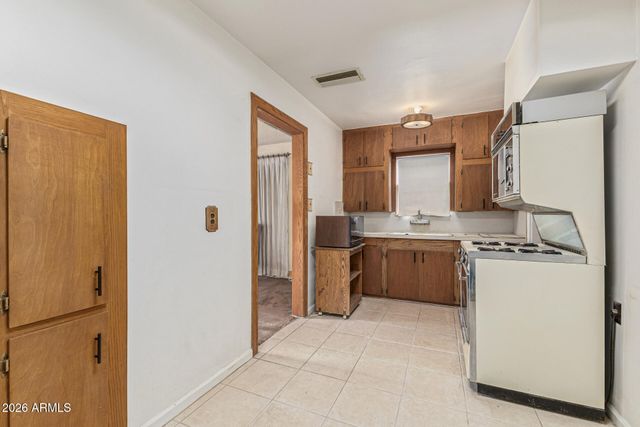 2230 N 27TH Place, Phoenix, AZ 85008