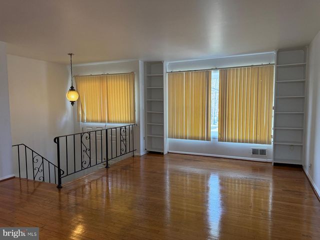 4402 SELLMAN RD, Beltsville, MD 20705