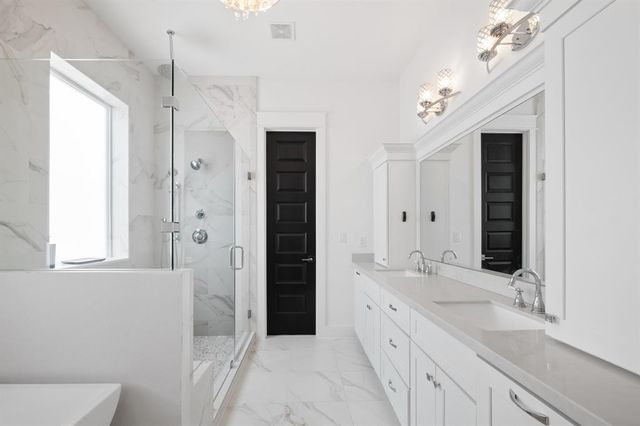 1405 Indiana Street B, Houston, TX 77006