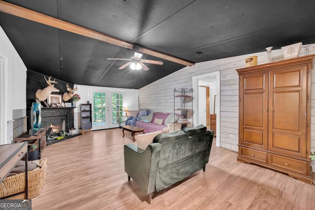 114 Lake Harbor Trail, Martin, GA 30557
