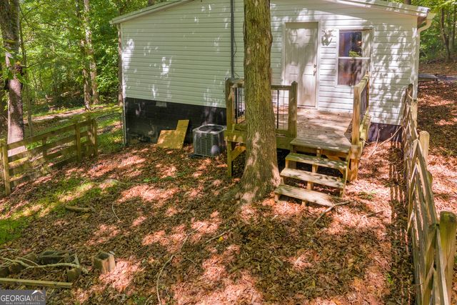 114 Lake Harbor Trail, Martin, GA 30557
