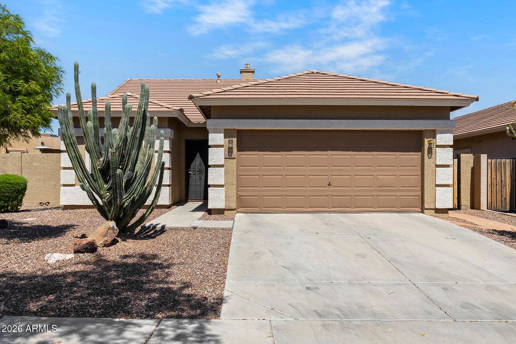 33521 N 26TH Avenue, Phoenix, AZ 85085