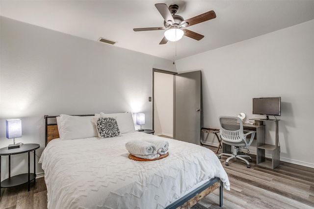 4306 Elmwood Court, Granbury, TX 76049