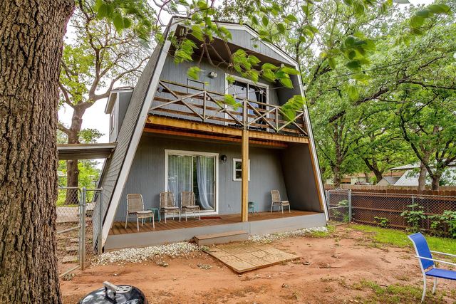 4306 Elmwood Court, Granbury, TX 76049