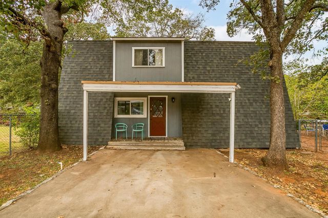 4306 Elmwood Court, Granbury, TX 76049