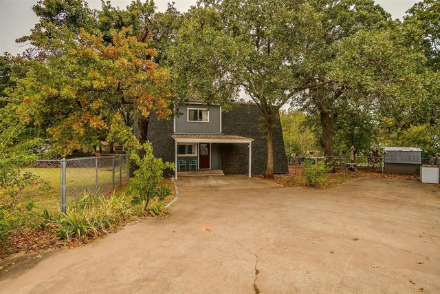 4306 Elmwood Court, Granbury, TX 76049