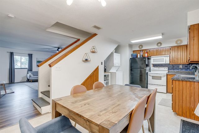 4306 Elmwood Court, Granbury, TX 76049