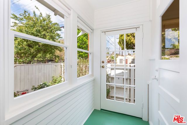 9980 BRADDOCK Drive, Culver City, CA 90232