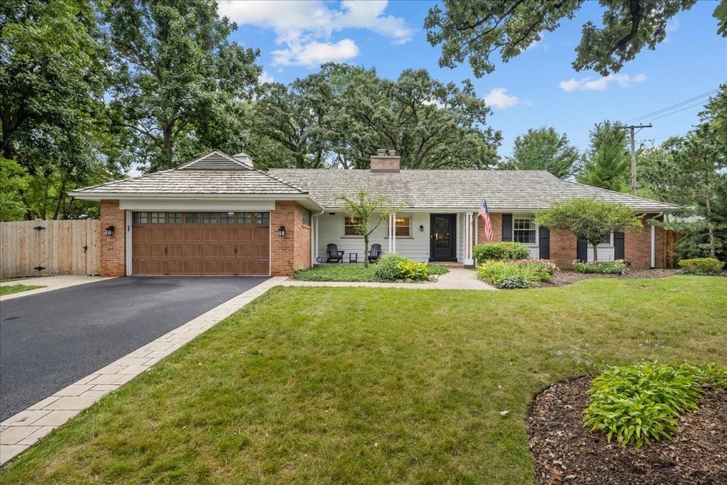 975 Inverlieth Terrace, Lake Forest, IL 60045 — exterior