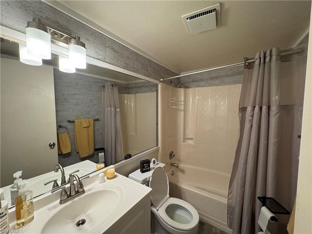 25398 Golf Lake CIR 205, Bonita Springs, FL 34135