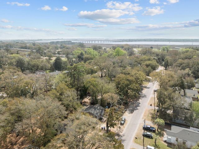 2631 Madden Drive Drive, North Charleston, SC 29405