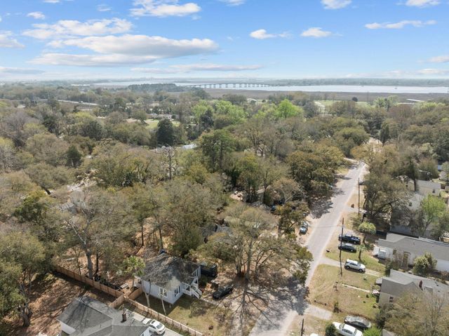 2631 Madden Drive Drive, North Charleston, SC 29405