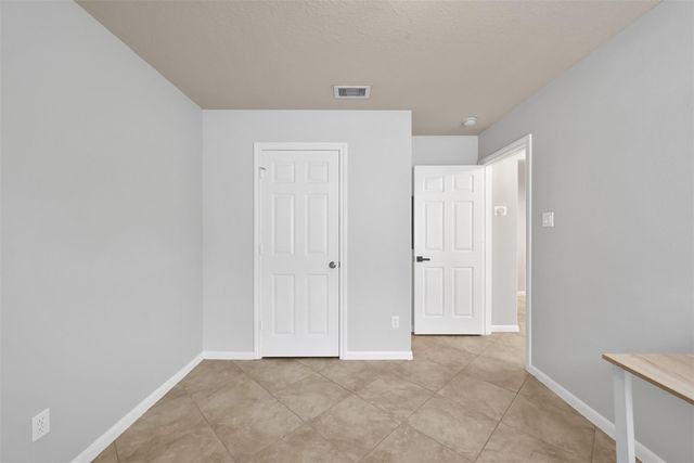1002 Oak Glen Drive, Conroe, TX 77378