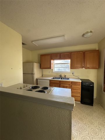 206 Senter Valley Road, Irving, TX 75060