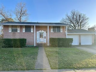 206 Senter Valley Road, Irving, TX 75060