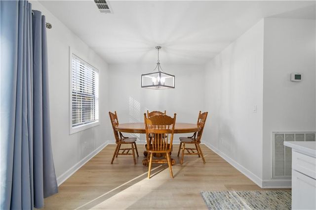 17 Riverview Court SE, Cartersville, GA 30120