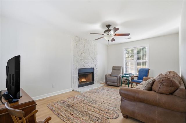 17 Riverview Court SE, Cartersville, GA 30120