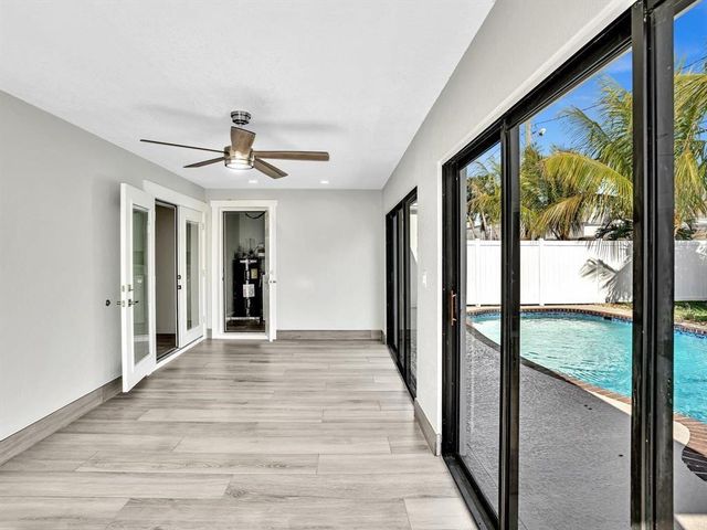 541 NE 18th Street, Boca Raton, FL 33432
