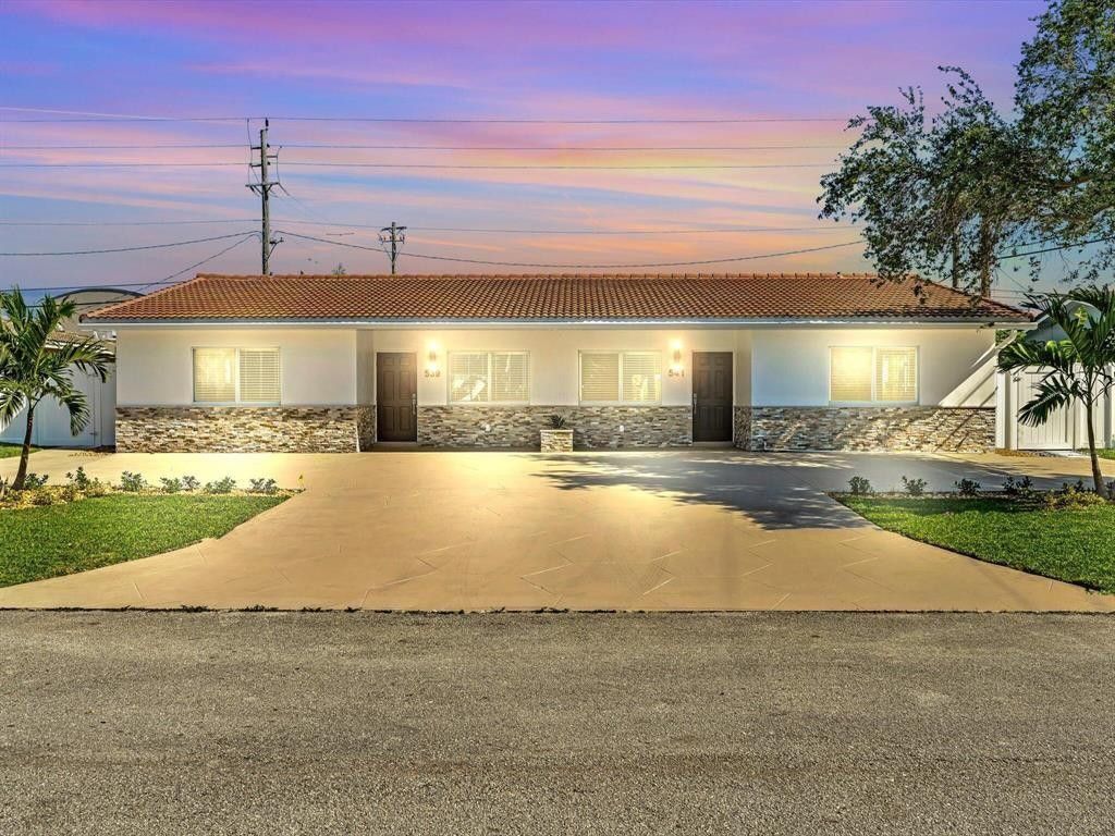 541 NE 18th Street, Boca Raton, FL 33432