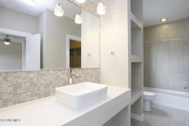 410 Thorn Avenue 4, El Paso, TX 79912