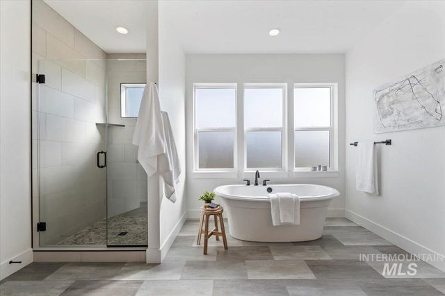 657 N Morning Glory Ave, Eagle, ID 83616