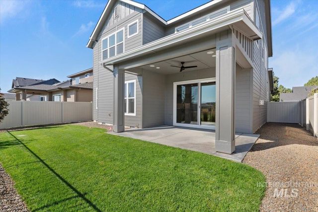 657 N Morning Glory Ave, Eagle, ID 83616