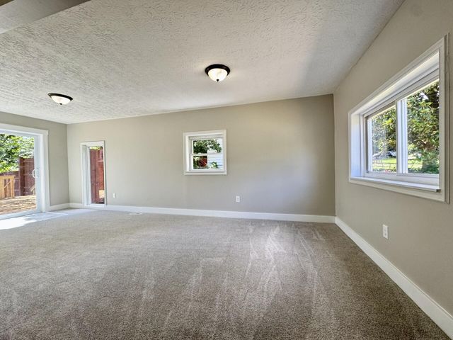 29 Orchard Drive, Florence, KY 41042