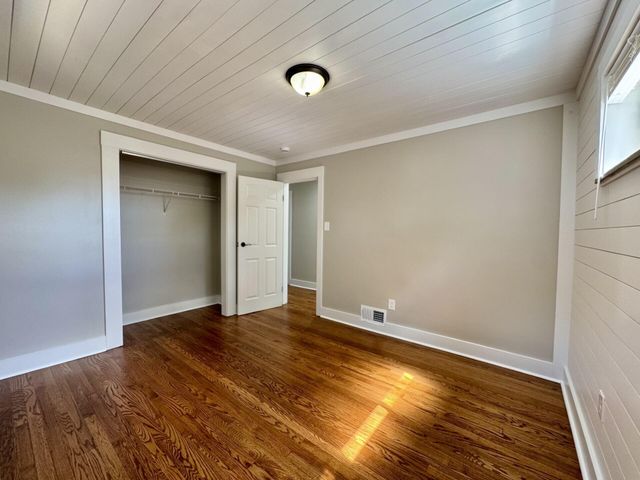 29 Orchard Drive, Florence, KY 41042