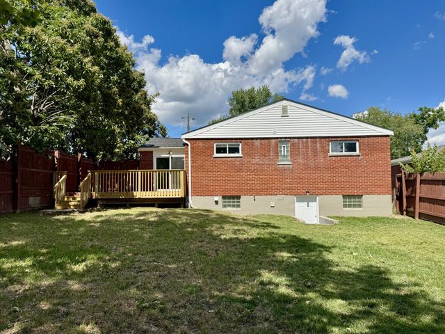 29 Orchard Drive, Florence, KY 41042