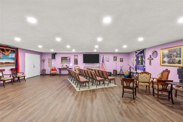 194 County Road 2775, Colmesneil, TX 75938