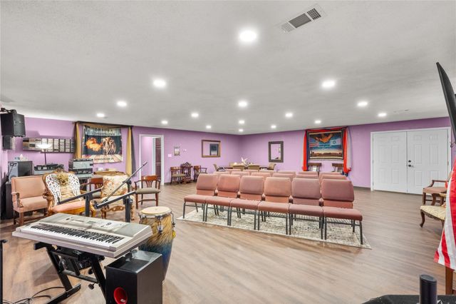 194 County Road 2775, Colmesneil, TX 75938