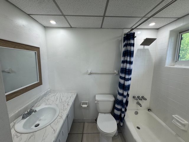811 SE 16TH Street 208, Fort Lauderdale, FL 33316