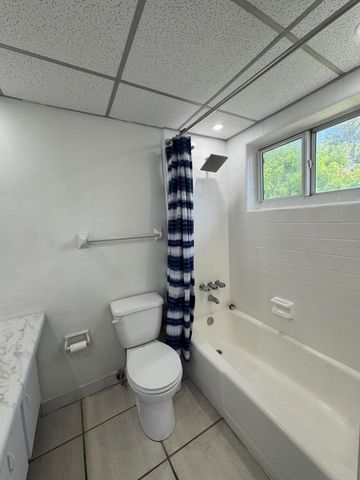 811 SE 16TH Street 208, Fort Lauderdale, FL 33316