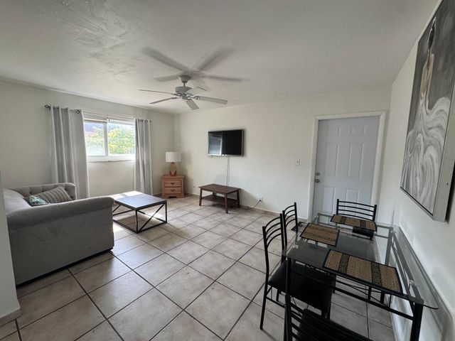 811 SE 16TH Street 208, Fort Lauderdale, FL 33316