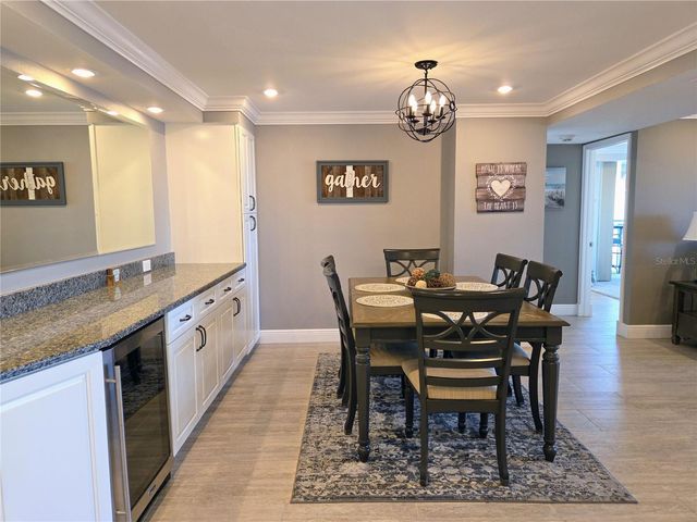 1 KEY CAPRI 612W, Treasure Island, FL 33706