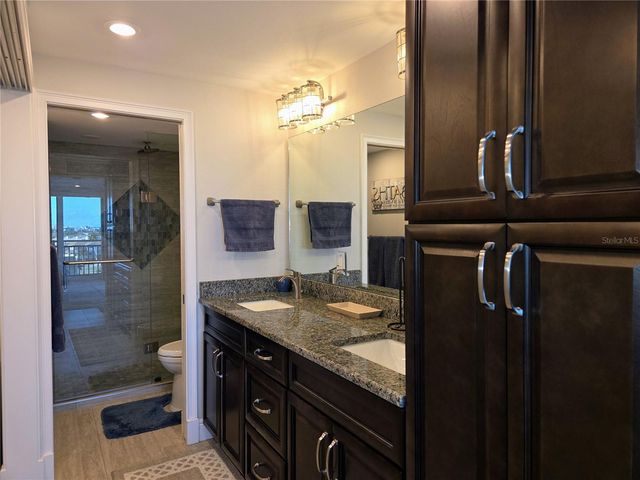 1 KEY CAPRI 612W, Treasure Island, FL 33706