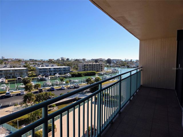 1 KEY CAPRI 612W, Treasure Island, FL 33706