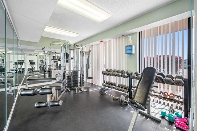 1 KEY CAPRI 612W, Treasure Island, FL 33706