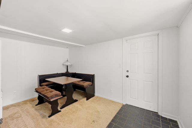 11 Warwick Lane, Frankfort, KY 40601