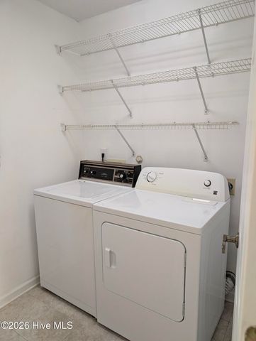 6641 Shire Lane, Wilmington, NC 28411