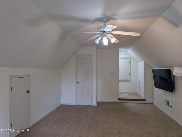 6641 Shire Lane, Wilmington, NC 28411