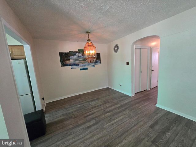 7382 SHELBOURNE ST, Philadelphia, PA 19111