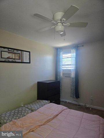 7382 SHELBOURNE ST, Philadelphia, PA 19111