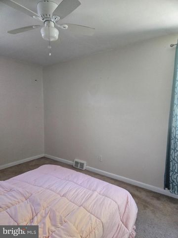 7382 SHELBOURNE ST, Philadelphia, PA 19111