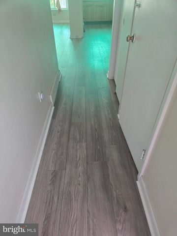 7382 SHELBOURNE ST, Philadelphia, PA 19111