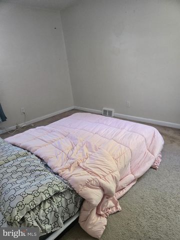 7382 SHELBOURNE ST, Philadelphia, PA 19111