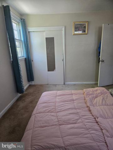 7382 SHELBOURNE ST, Philadelphia, PA 19111