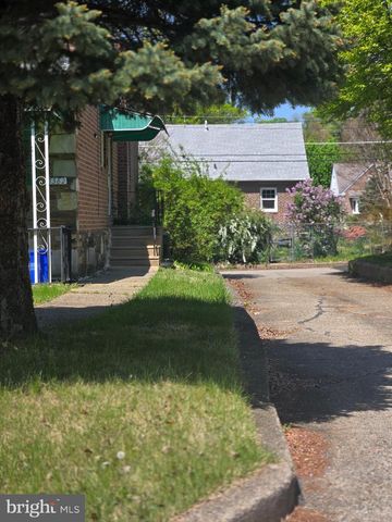 7382 SHELBOURNE ST, Philadelphia, PA 19111