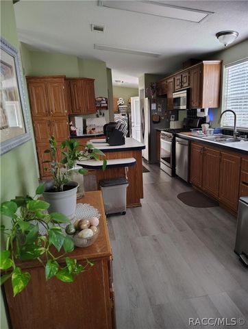 8420 N Calcutta Avenue, Dunnellon, FL 34433