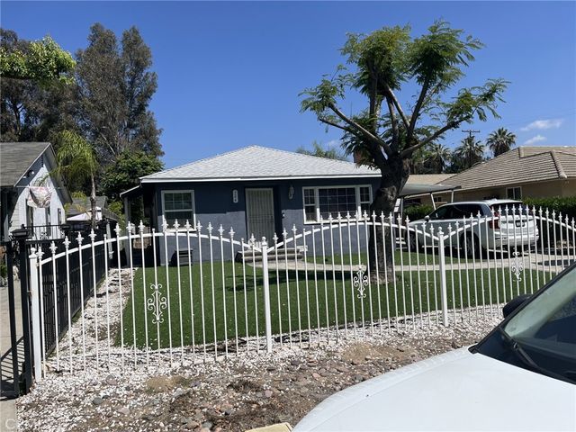 124 E 18th, San Bernardino, CA 92404